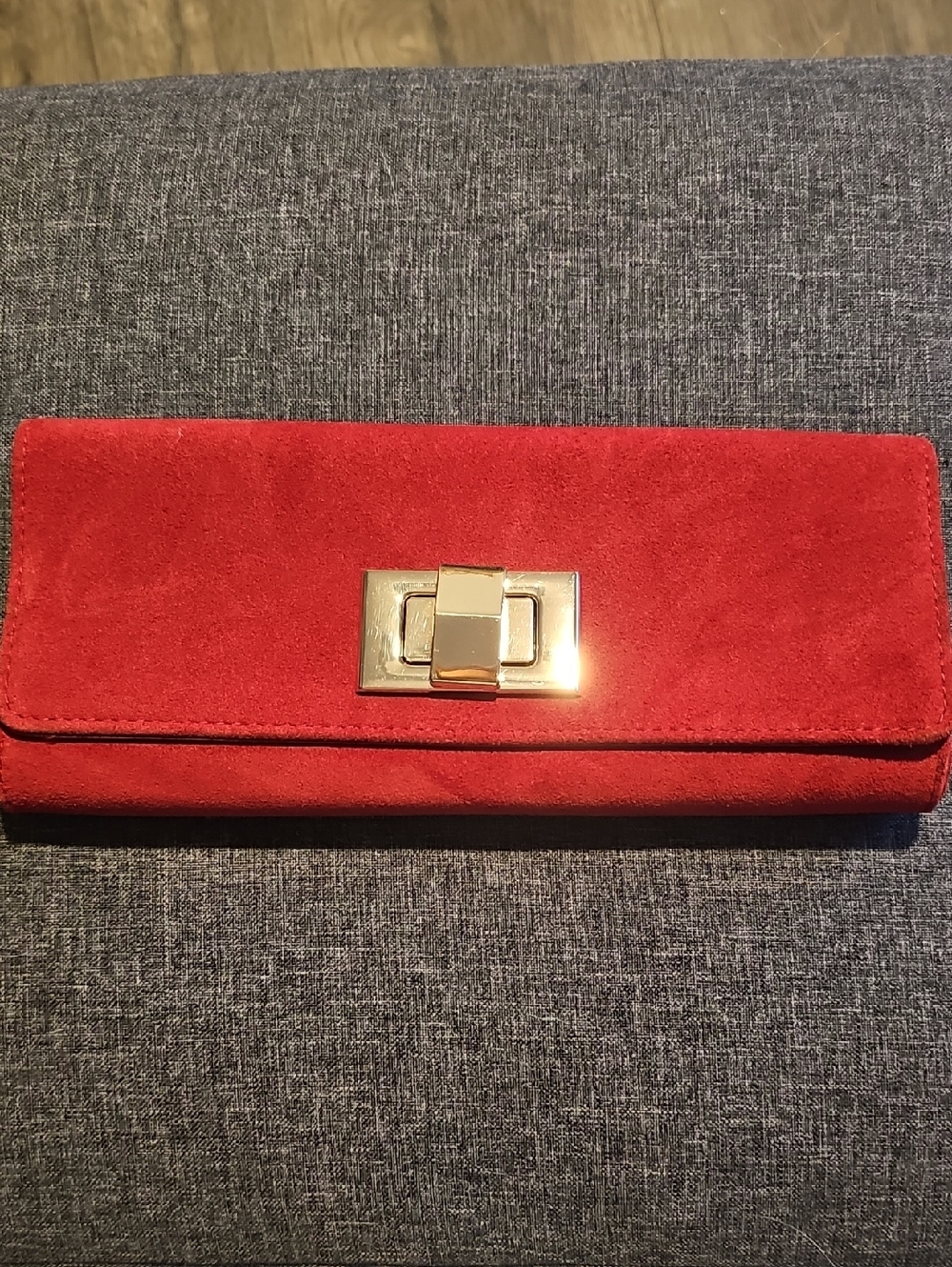Banana Republic Red 100% Leather Clutch Purse Gold Turn Lock Women Party